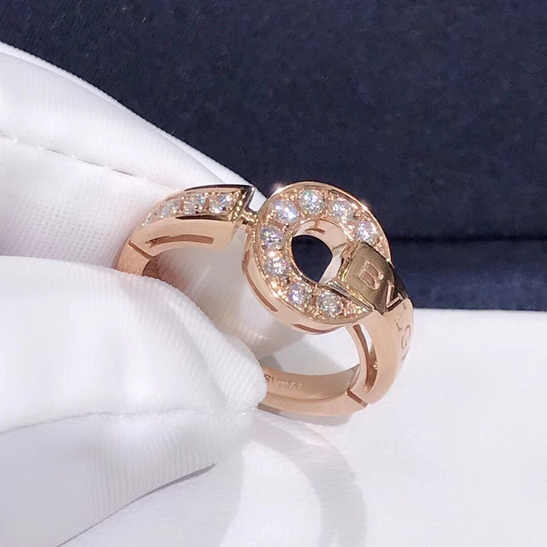 Bague Bvlgari Bvlgari sur mesure en or rose 18 carats avec pavé de diamants