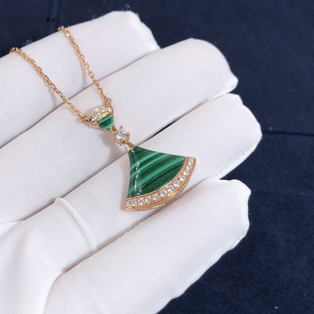 Divas Bvlgari’ Collier de rêve fait sur mesure en or rose 18Kt avec pendentif serti d'un diamant,Diamants malachite et pavé