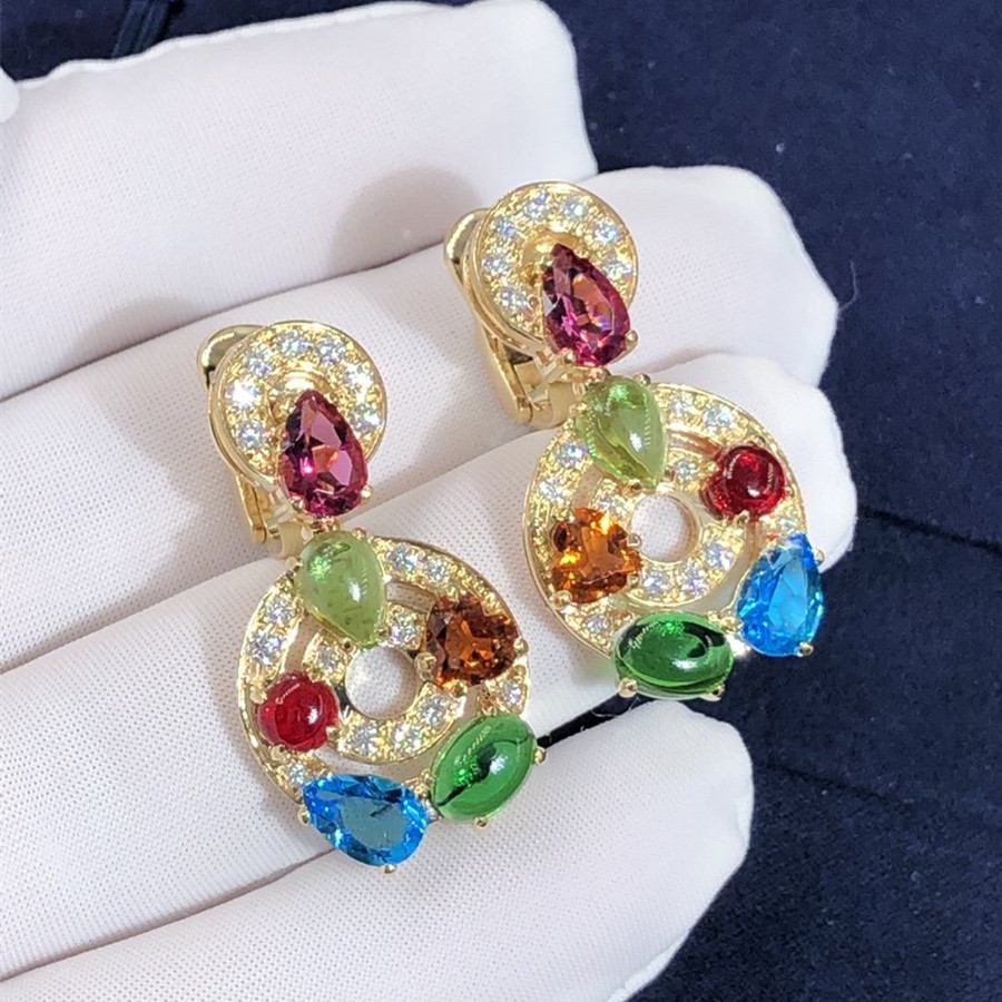 أقراط بولغاري أسترال مصنوعة حسب الطلب من الذهب الأصفر عيار 18 قيراطًا مع التوباز الأزرق,GreenTourmalines,الزبرجد,الكوارتز السترين,عقيق رودوليت وألماس بافيه